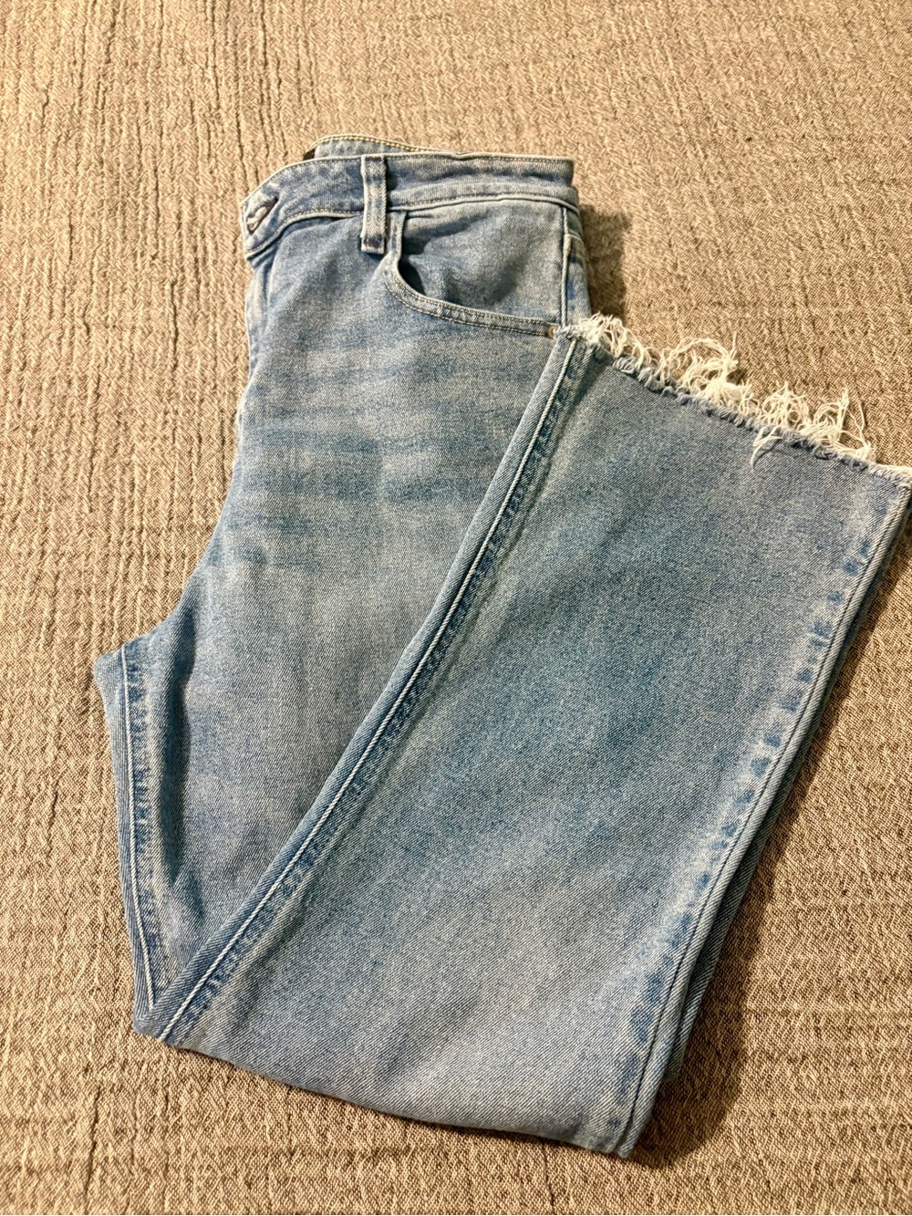 BDG Urban Outfitters High Rise Crop Kick Denim